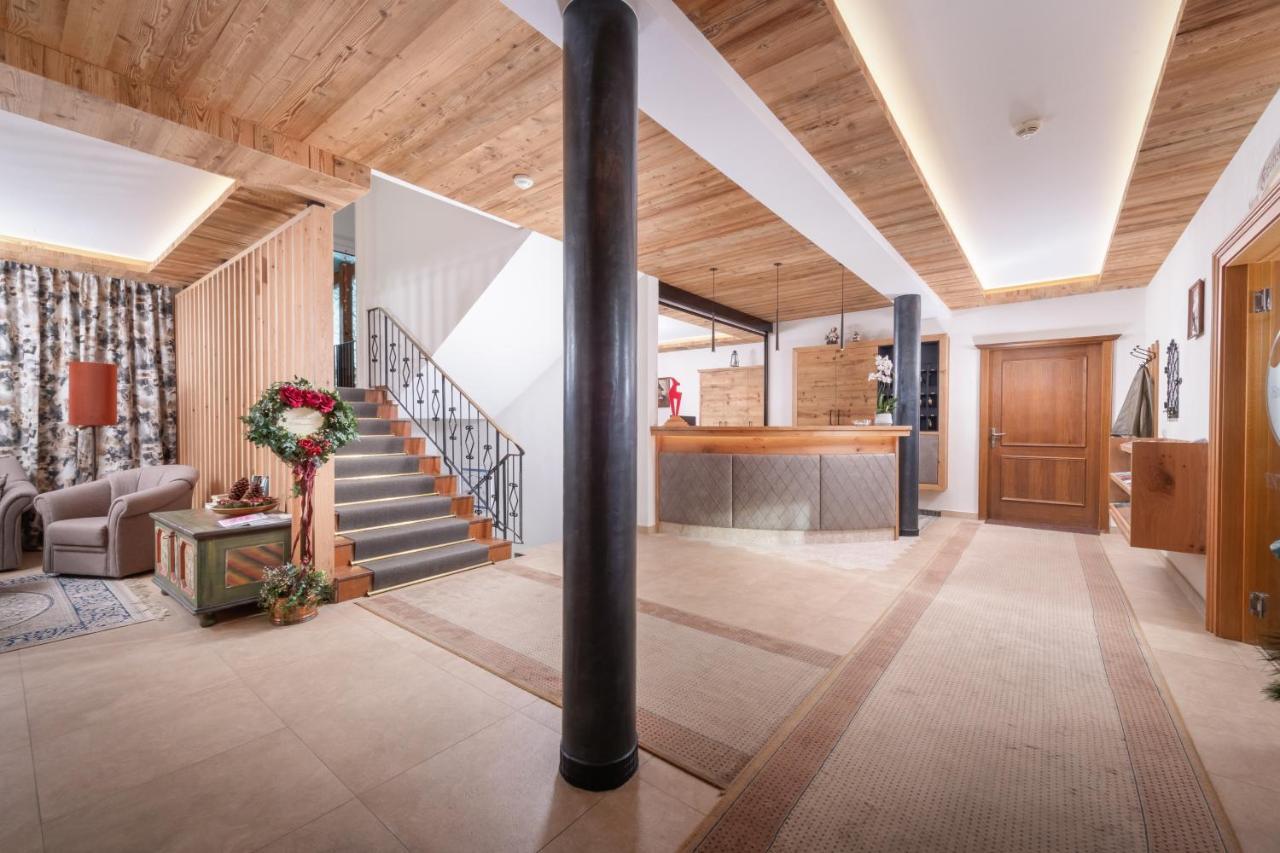 Hotel Garni Entstrasser كيتزبوهيل المظهر الخارجي الصورة
